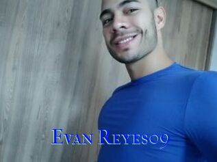 Evan_Reyes09