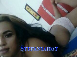 Stefaniahot